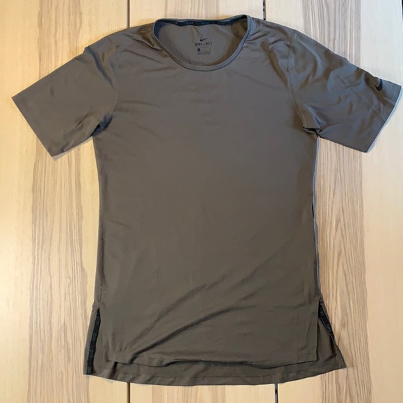Nike Other - Nike Men’s Utility Short-Sleeve Training Top